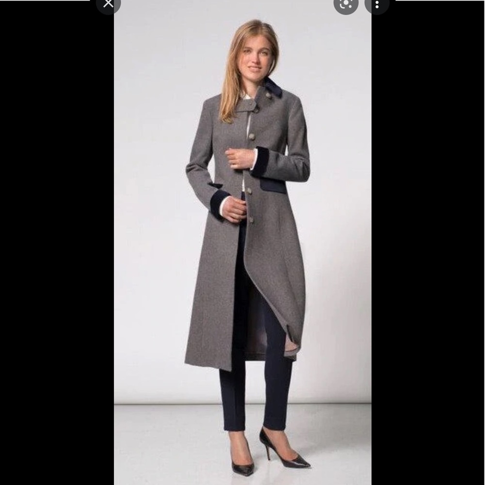 Katherine Hooker London, long wool coat. Favorite of Duchess Kate 👑💕
